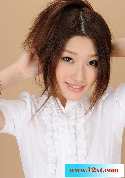 气质美女制服诱惑50P