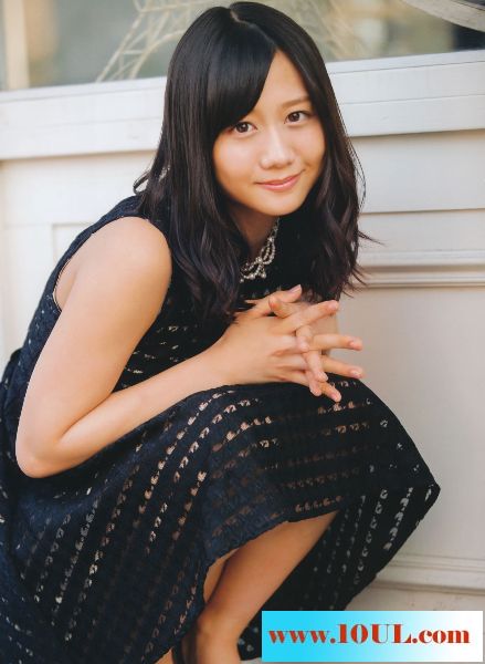 97年小女生不一样的丰满迷人哦17P