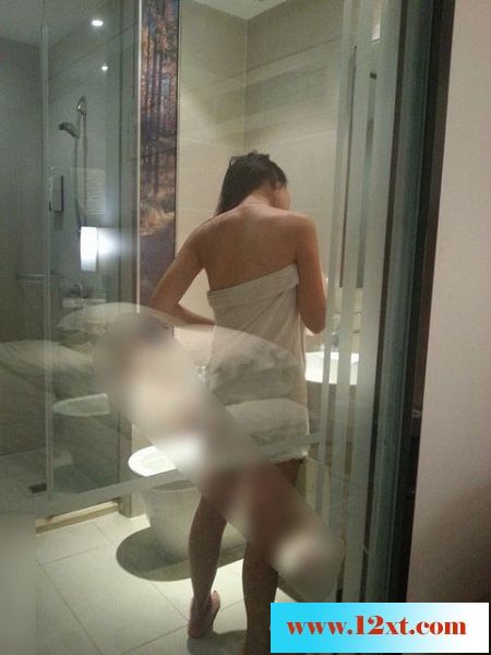 美女老婆第一次发图10P
