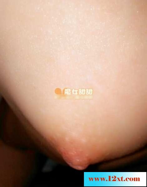 网络红人魔女甜甜，粉嫩的蝴蝶b看着就想插18P