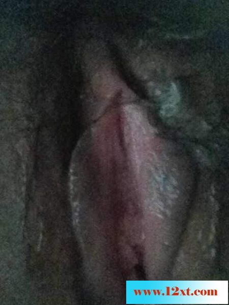 微信认识的80后美乳少妇~毛多人更风骚18P