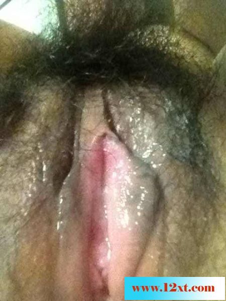 微信认识的80后美乳少妇~毛多人更风骚18P