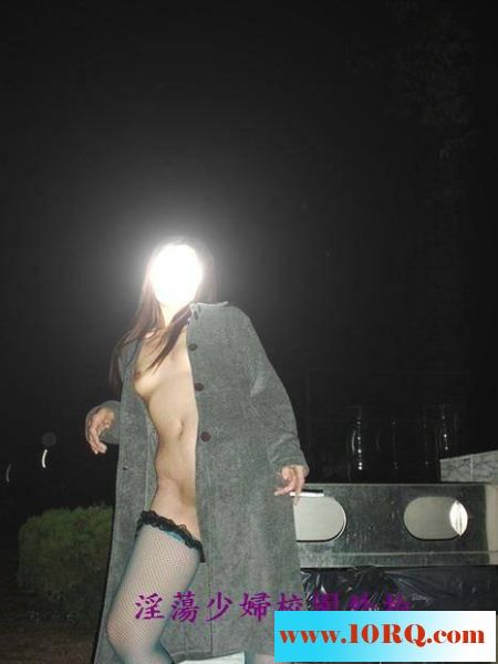淫蕩少妇户外露出-吊带网袜-跳蛋-手淫自慰-潮吹