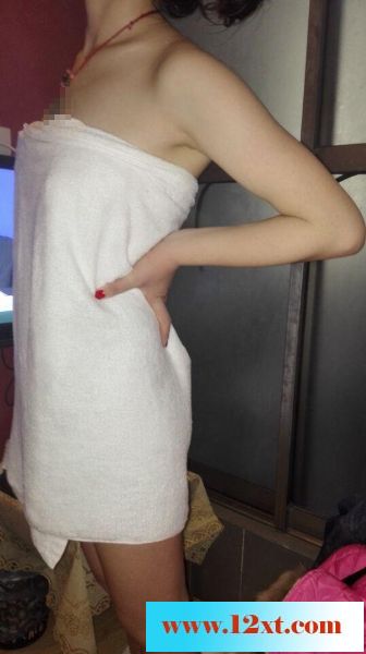 这样的美女骚起来真的不知道什幺感觉-呵呵[15
