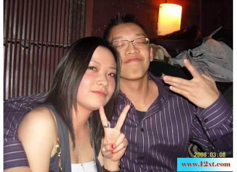 珍藏多年，决定拿出来分享，已为人妻的大学同