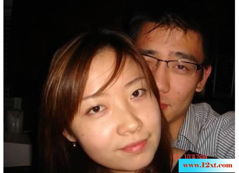 珍藏多年，决定拿出来分享，已为人妻的大学同