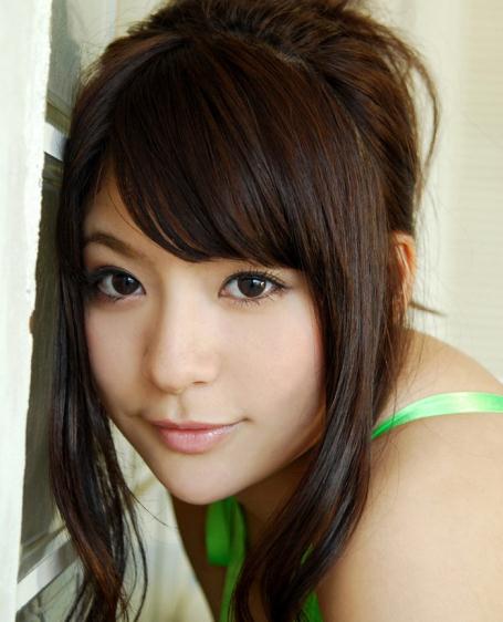 纯丝白透明睡衣十分丰润的女人【12P】