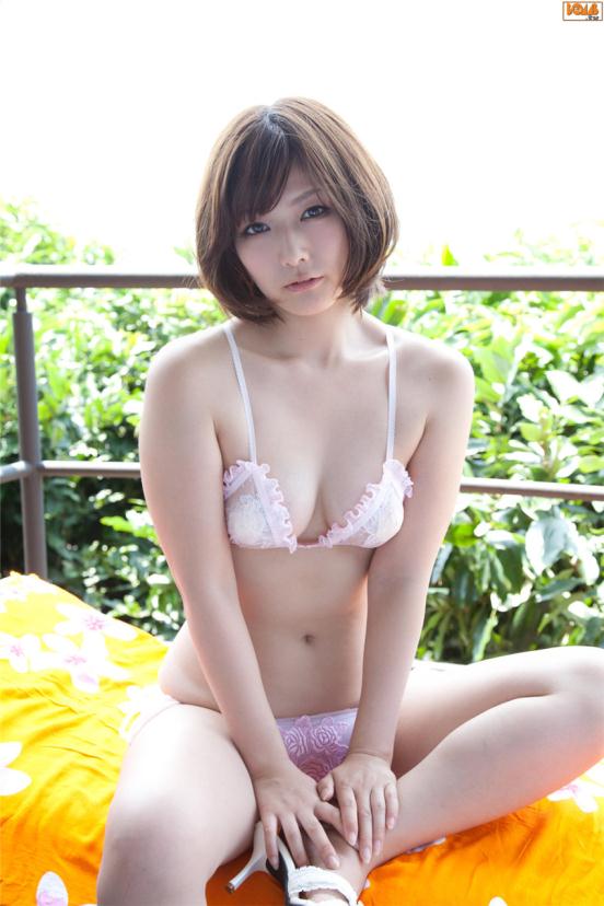 户外性感丰满佳人【12P】