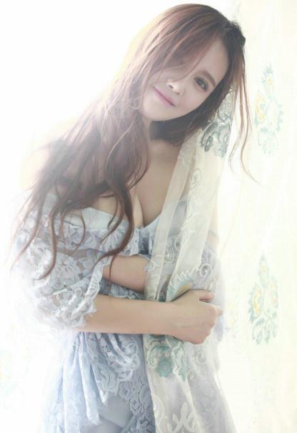 极美标致女人身材的诱惑【15P】