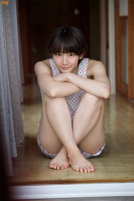 清纯甜蜜小妹是日本90后哦【12P】
