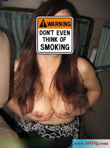 带着爆乳野外外拍(16P)