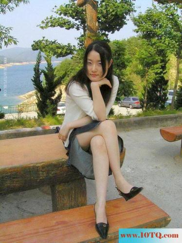 分享一些超猛的自拍露出(74P)