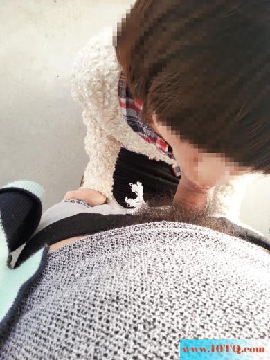 开放大胆又性感的学生妹(10P)