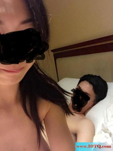 漂亮的女友忍不住(11P)