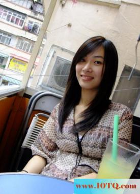 漂亮的前女友大方露脸(14P)