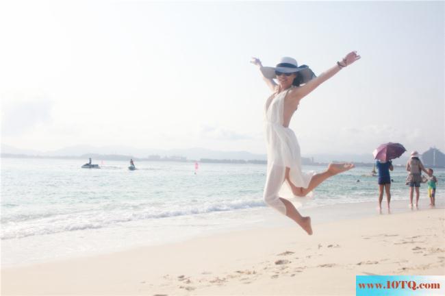 三亚旅游给真空上阵的老婆拍套唯美写真［12P］