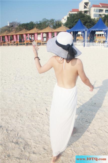 三亚旅游给真空上阵的老婆拍套唯美写真［12P］