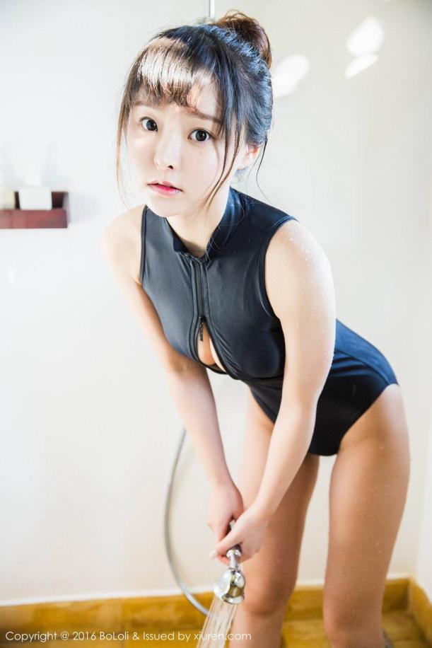 性感巨乳小萝莉绮绮【12P】