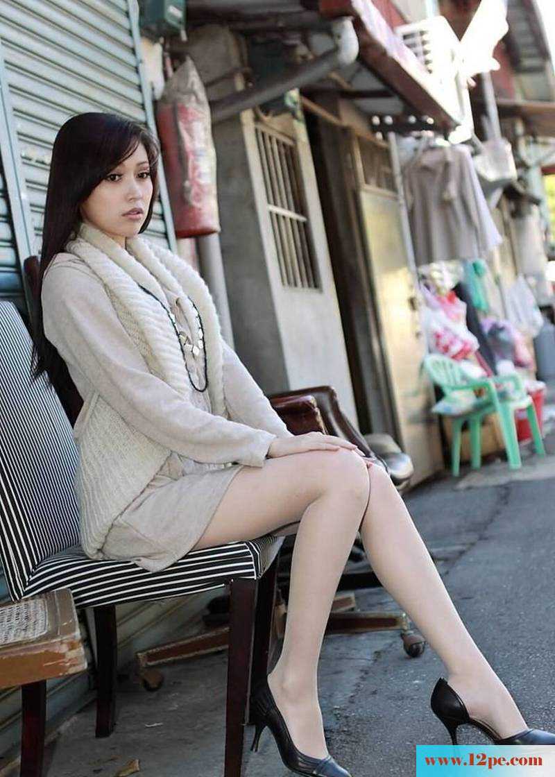清纯美丽的丝袜美女(10P)