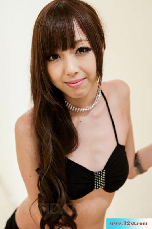 绝美女子给我口-(12P)