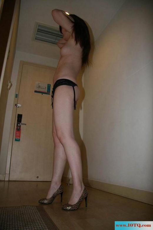 女友肉感身材好诱人(12P)