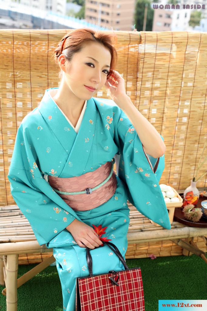 和服女子脱下来也是很疯狂啊-(30P)