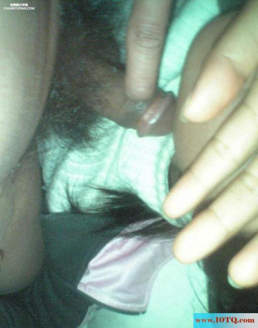 和90后mm开房小妹的屄很嫩(17P)