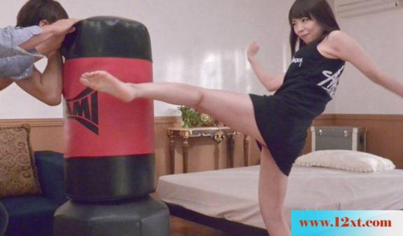 健身女家教的3P性教育实践(12P)