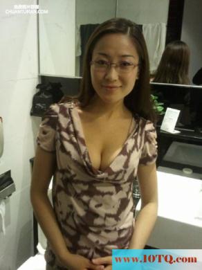 露脸美女自拍裸照(14P)