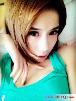 靓丽女友口交，后入(13P)