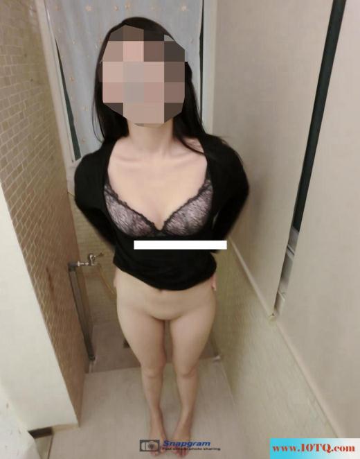 女友制服的诱惑让你一次看个够(28P)