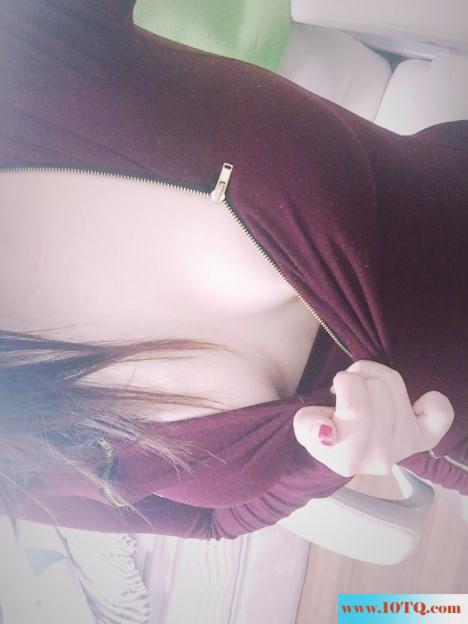 身材不错的同学老婆(10P)