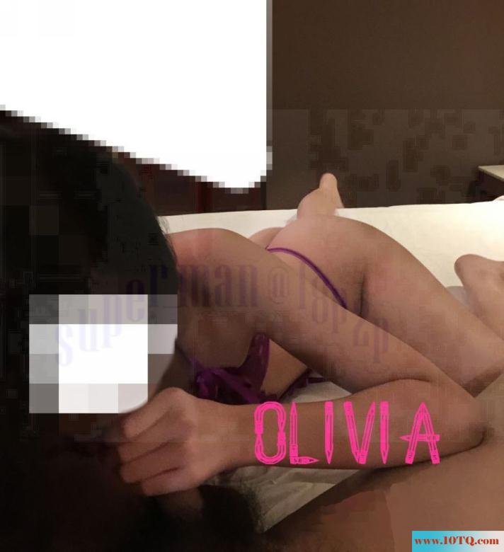 我的网友，美女Olivia欧利维，有你喜欢的后入式