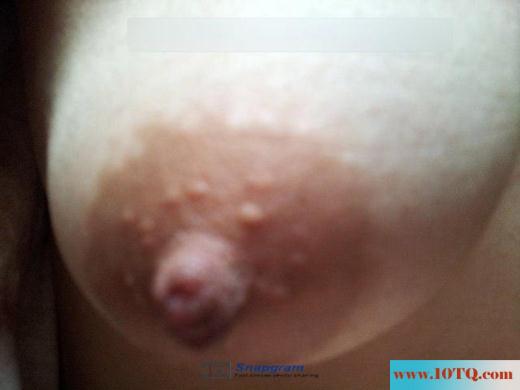 白嫩巨乳小女友倾情为我奉献身体(12P)