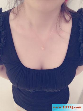 爆插女朋友的小嘴巴(15P)