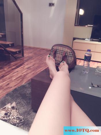 大胸美女诱惑你(59P)