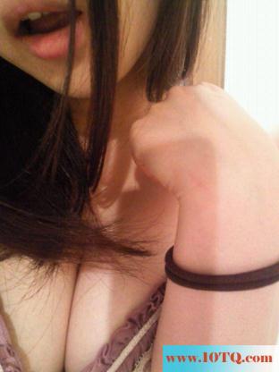 约炮操个小少妇(17P)