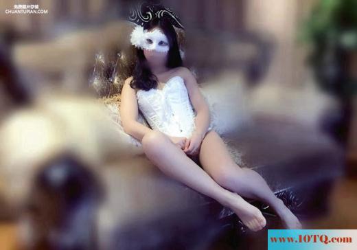 戴面具的骚女(10P)