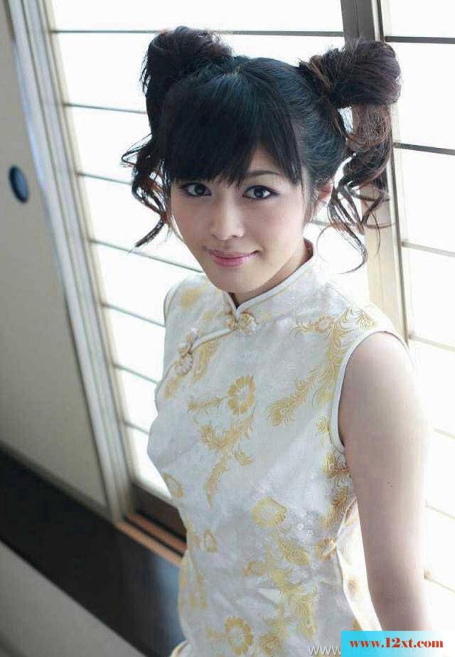 岛国旗袍女子求安慰-(18P)