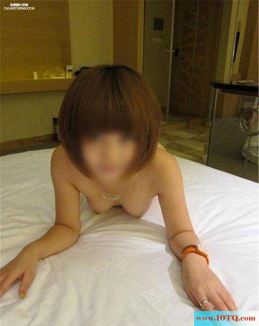 短发露脸女友很配合我拍照(11P)