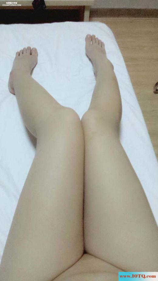 粉鲍女友就是喜欢让我舔(11P)