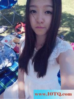 极品女友喜欢在野外含我的(22P)