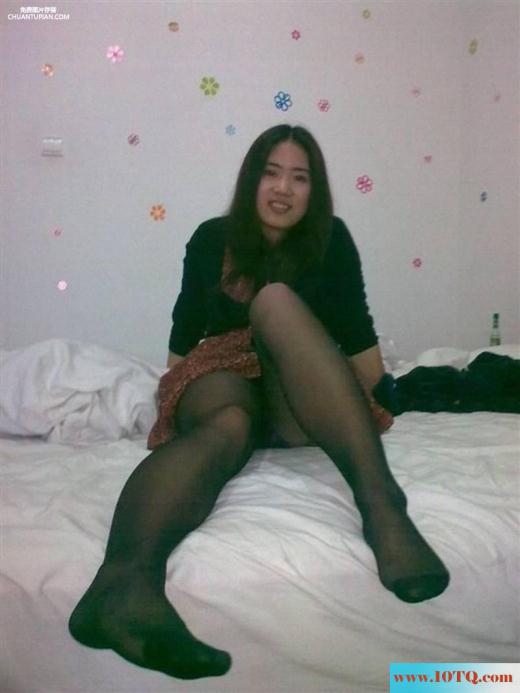 小姨子开放起来随便拍照一点也不羞射(14P)