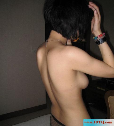 夜店带出来的短发美女(10P)