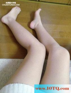 白富美镜前裸体自拍(16P)