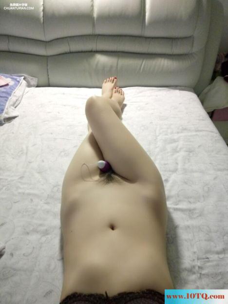 寂寞的老婆在家玩跳蛋(15P)