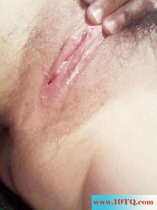 柔魅小宅女系列,嫩的流水的BB你能抵挡住这样的