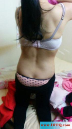骚老婆，有想上的吗？-(16P)
