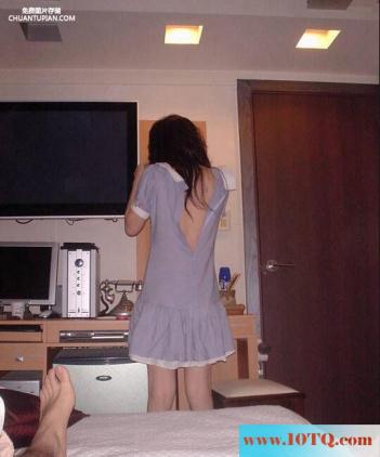 少妇的粉色小内衣(15P)