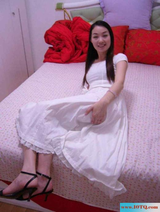 身材高挑的少妇(12P)
